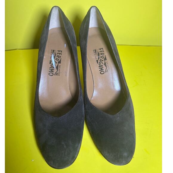 Salvatore Ferragamo Made in Italy Suede Leather Brown Pumps Size 9.5 B - Picture 6 of 8